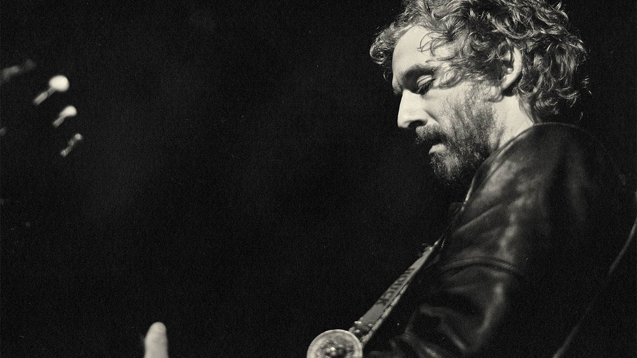 Matthew Houck of Phosphorescent (PR photo via Shore Fire Media)