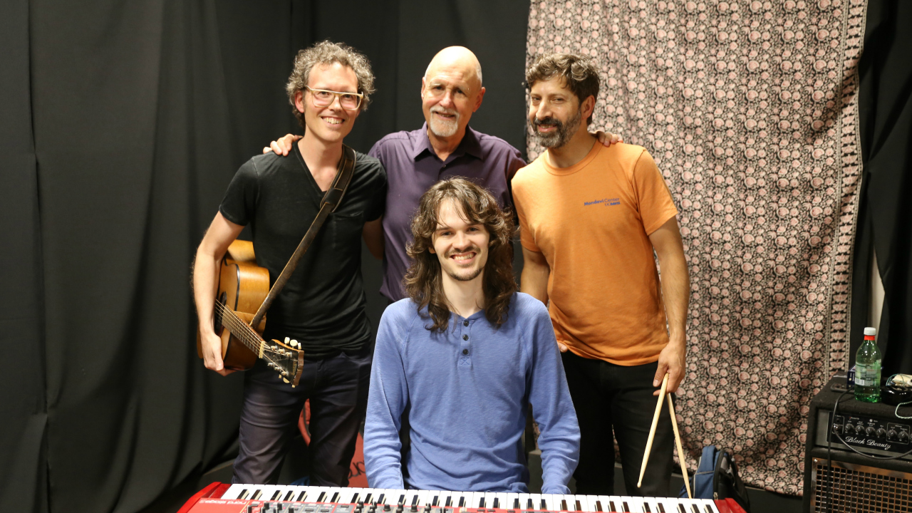 Byron Isaacs and band with John Platt (photo by Jeremy Rainer/WFUV)