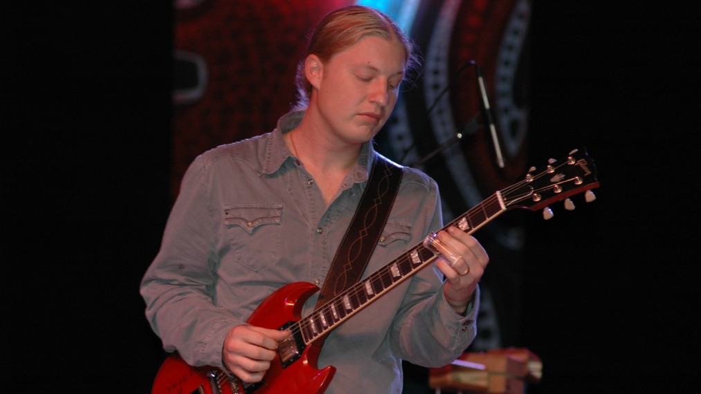 Derek Trucks (photo by Carl Lender, courtesy of CC 2.0)