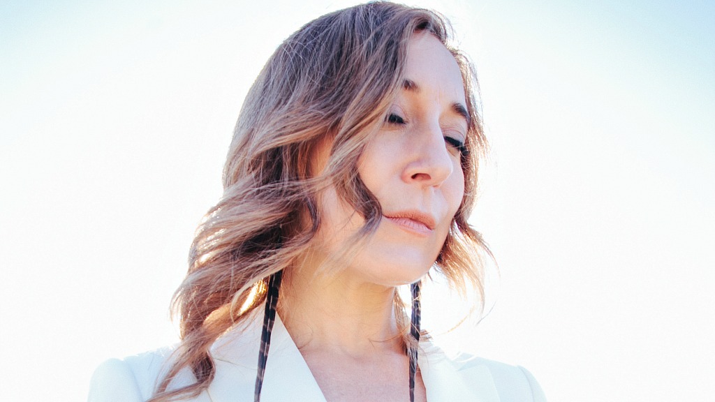 Erika Wennerstrom (photo by Linda Beecroft) Erika Wennerstrom (photo by Linda Beecroft)