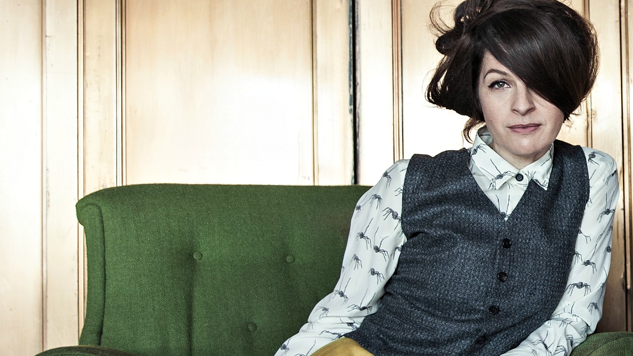 Jesca Hoop (photo by Josh Wool, PR)