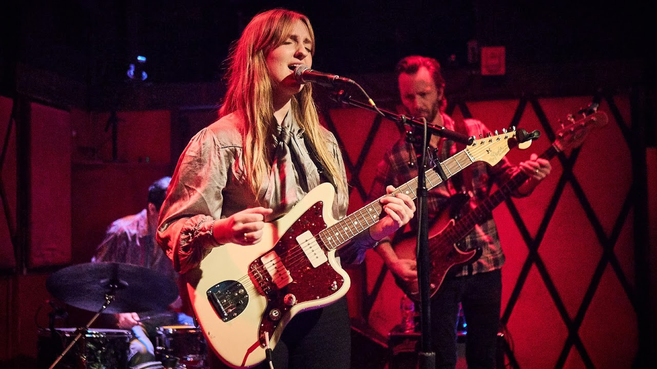 Madison Cunningham and band at Rockwood Music Hall (photo by Gus Philippas/WFUV)