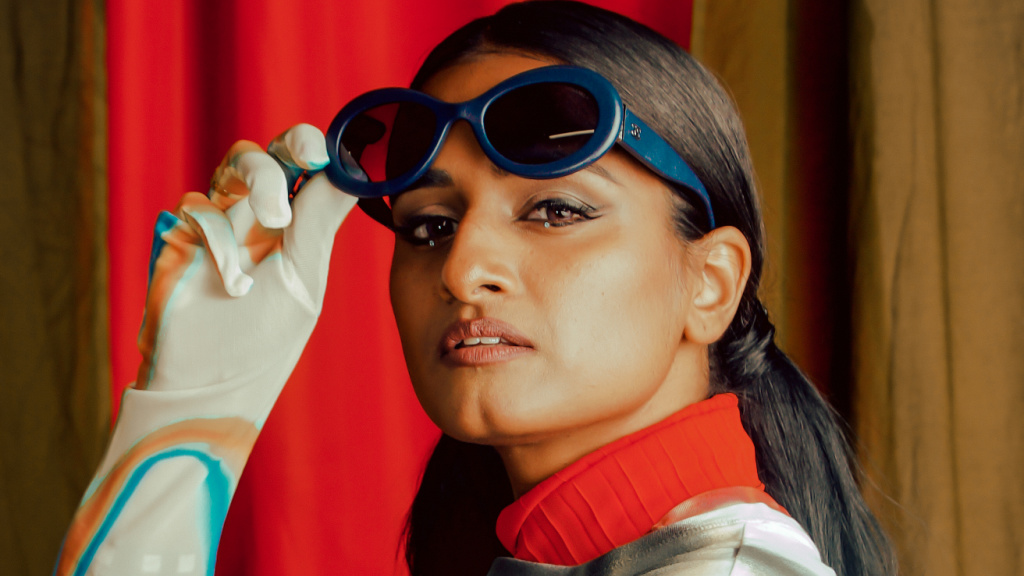 Priya Ragu (photo by Amir Hossein, PR)