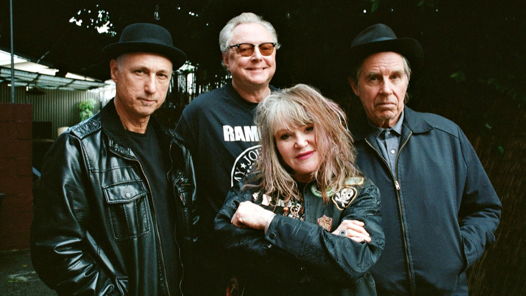 X (left to right: DJ Bonebrake, Billy Zoom, Exene Cervenka, John Doe: photo by Kristy Benjamin, PR) X (left to right: DJ Bonebrake, Billy Zoom, Exene Cervenka, John Doe: photo by Kristy Benjamin, PR)