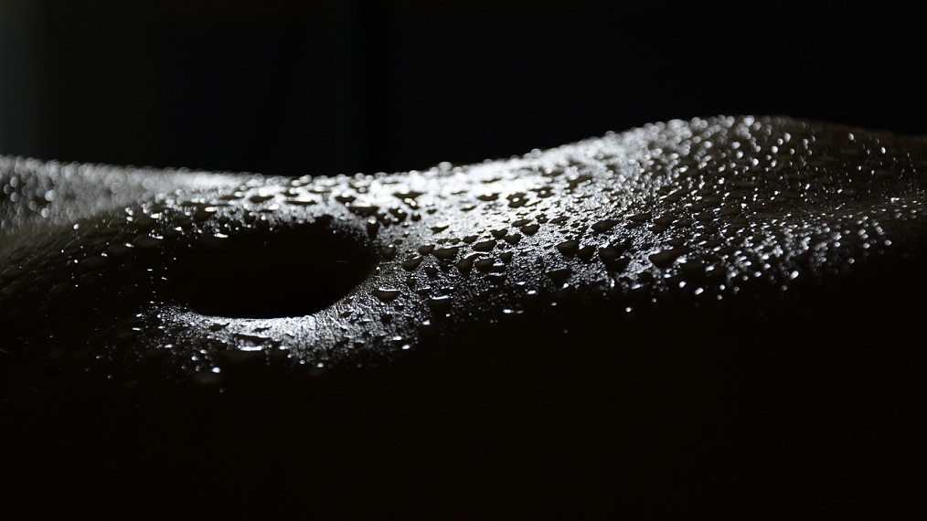 belly-sweat
