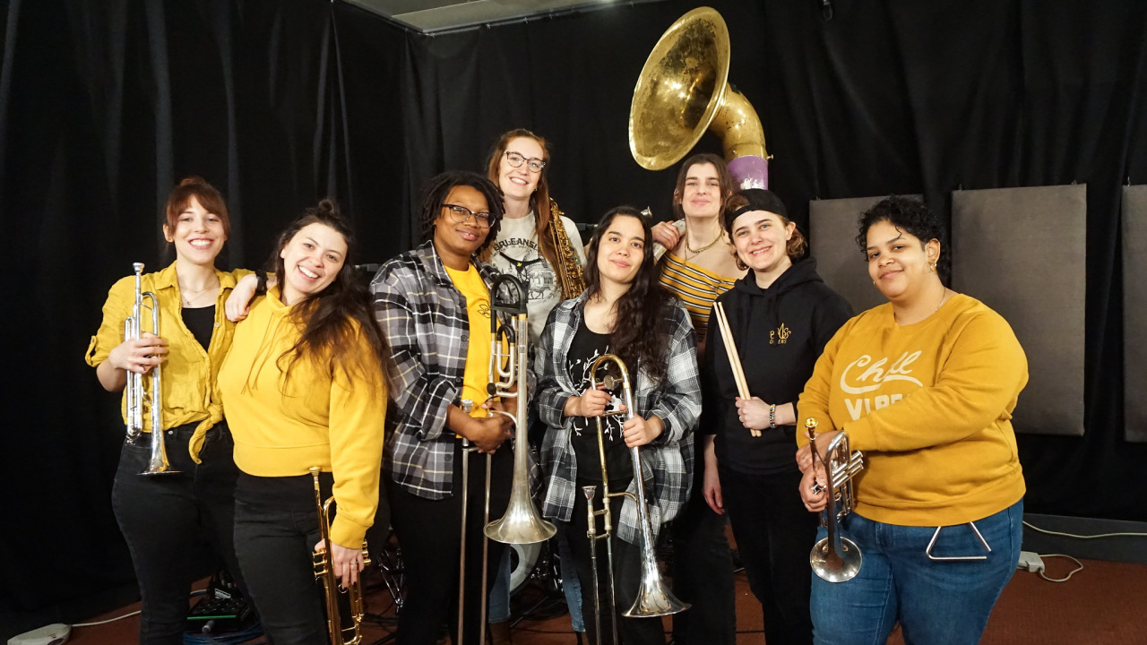 Brass Queens (photo by Sophia Yoerks for FUV)