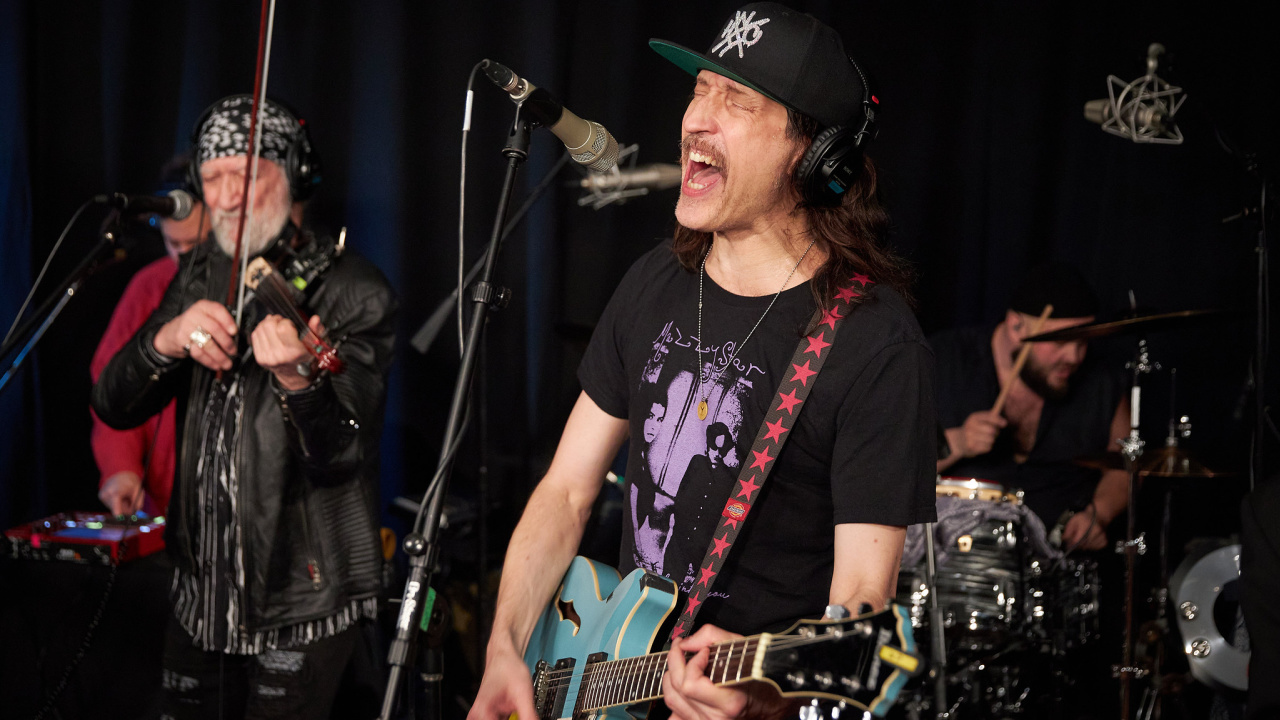 Gogol Bordello (photo by Gus Philippas, PR)