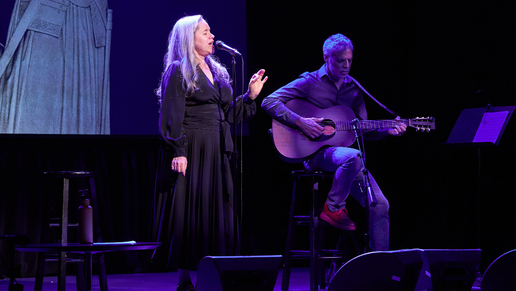 Natalie Merchant and Erik Della Penna (photo by Gus Philippas for FUV)