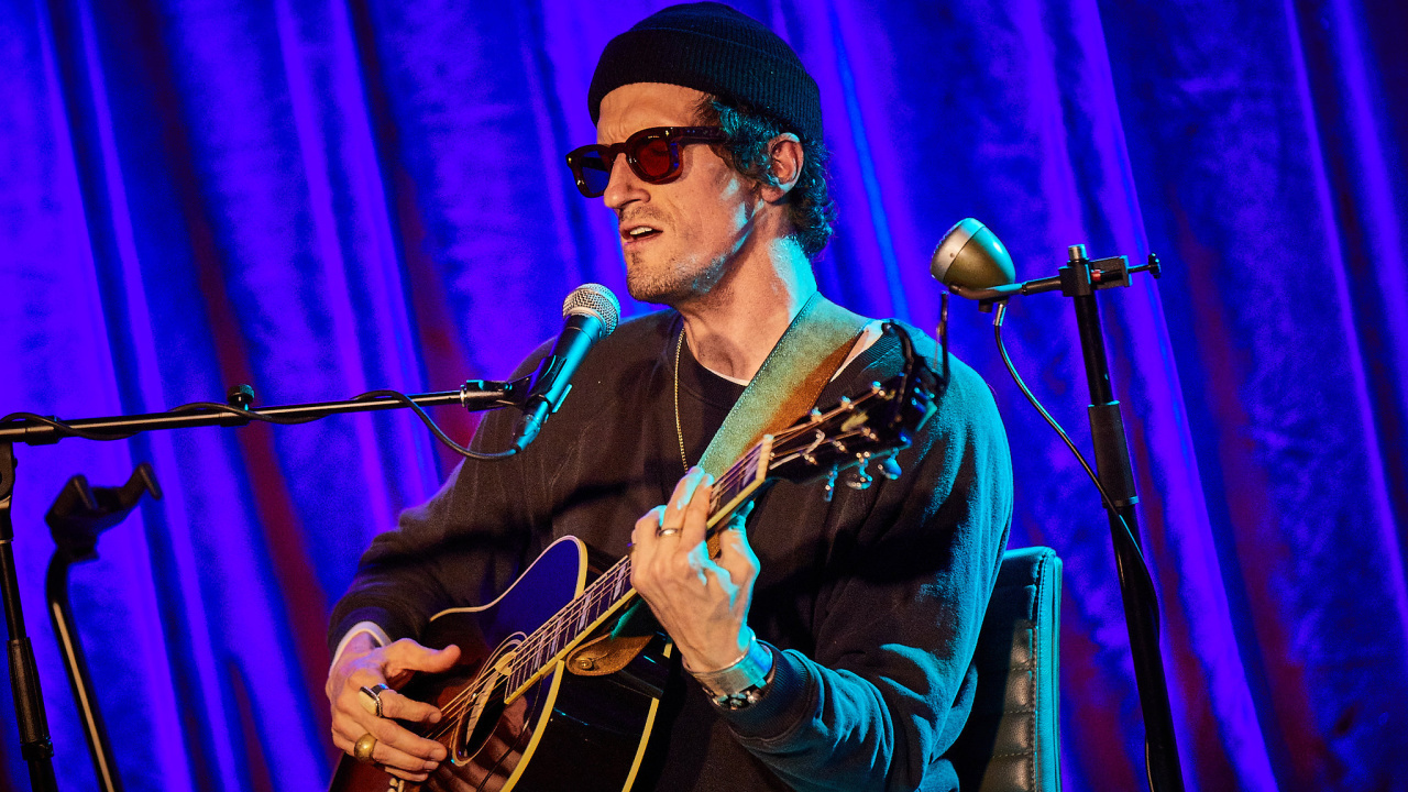 David Shaw (photo by Gus Philippas for FUV)