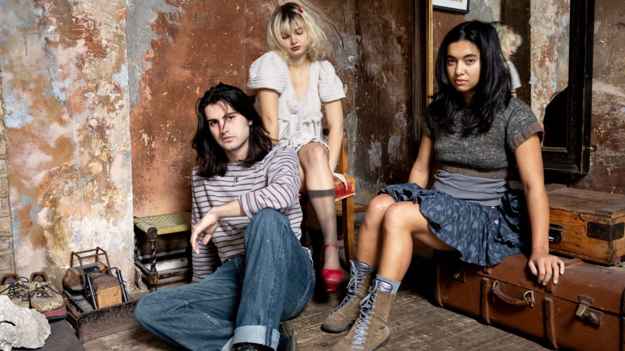 Mary in the Junkyard (photo by Daisy and Tomos Ayscough, PR)