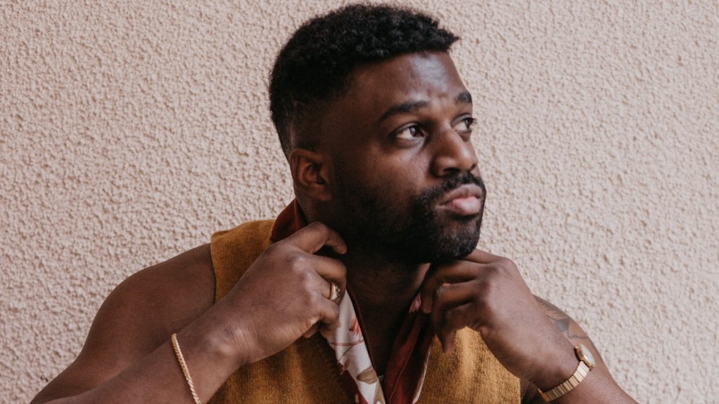 Abraham Alexander (photo by Elle Caebert, PR)
