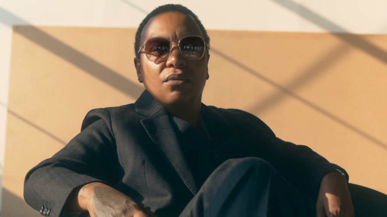 Meshell Ndegeocello (photo by Charlie Gross, PR)