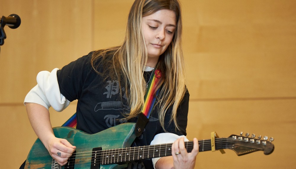 Lily Mao performance (photo by Gus Philippas)