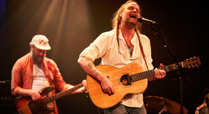 Hiss Golden Messenger (photo by Gus Philippas, FUV)