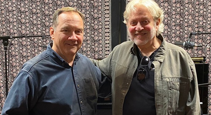 "Mixed Bag" host Don McGee and Dean Friedman (photo by Jeremy Rainer, FUV)